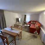 Διαμέρισμα Apartment Dehtare