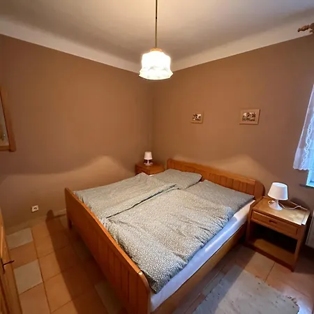 Apartment Dehtare Apartman *