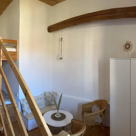 Apartment Dehtare Apartman