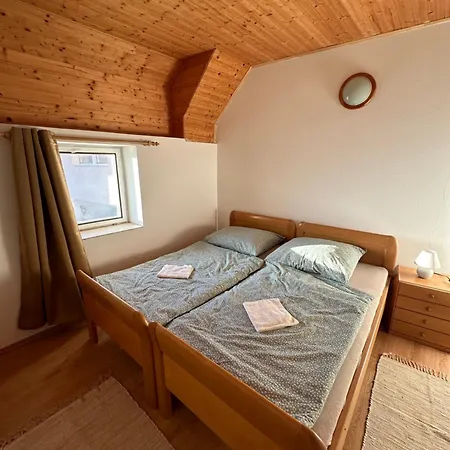 Apartment Dehtare Apartman Dehtáře