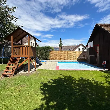 Apartment Dehtare 公寓 Dehtare (South Bohemian)