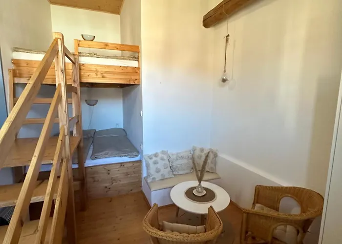 Apartment Dehtare *
